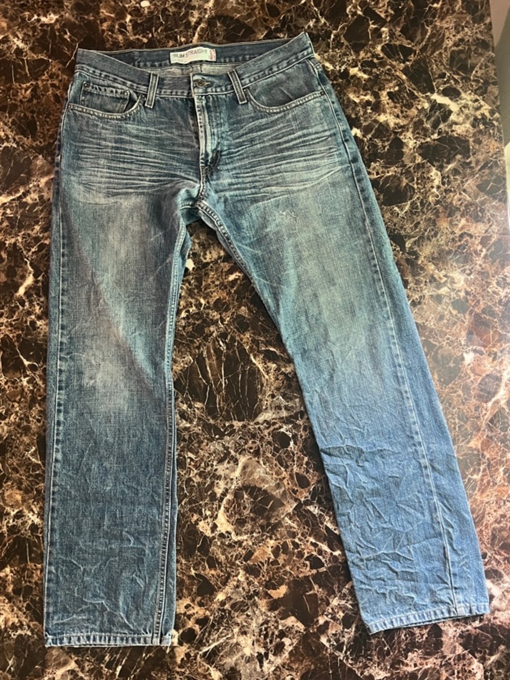 Levi's Slim Straight Men's Denim Jeans in Faded Blue